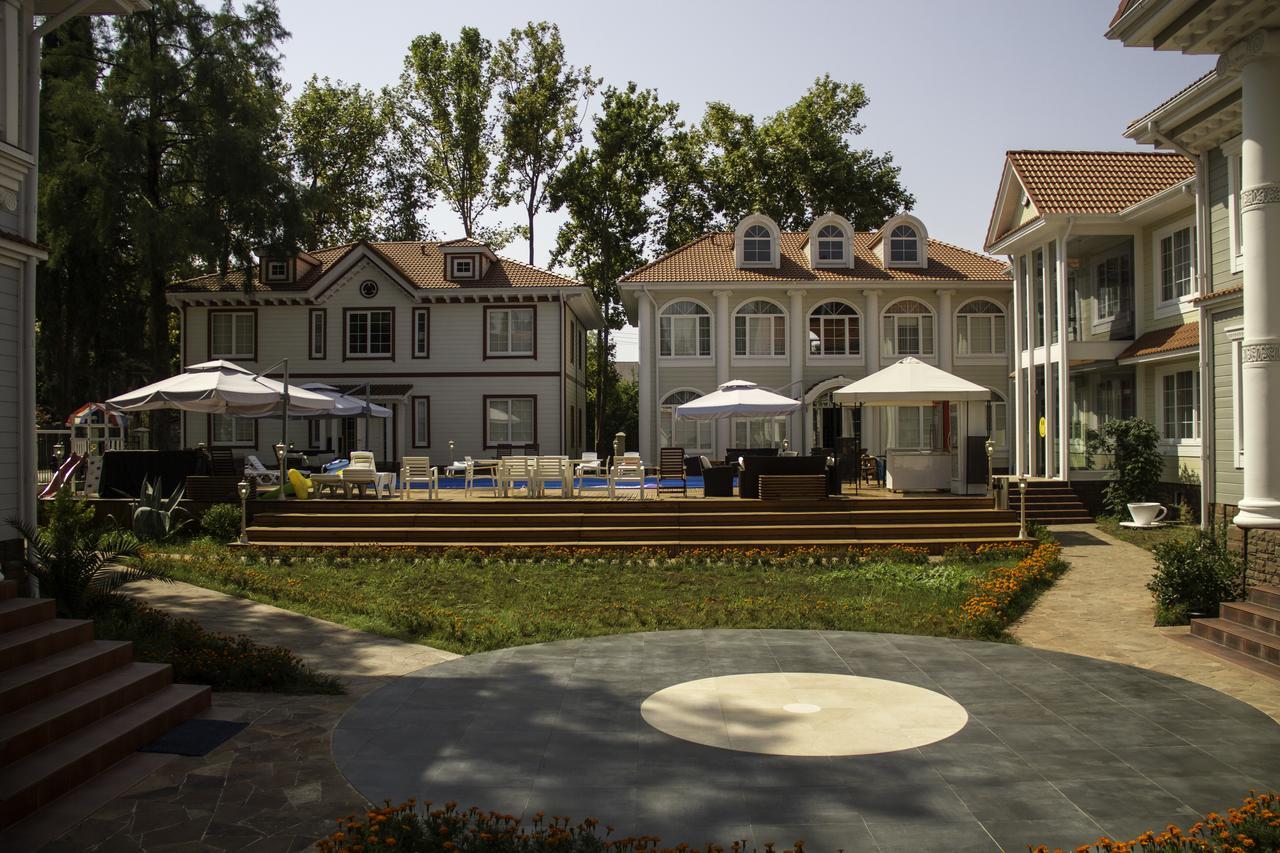 Hotel Maxx Gudauta Exterior photo
