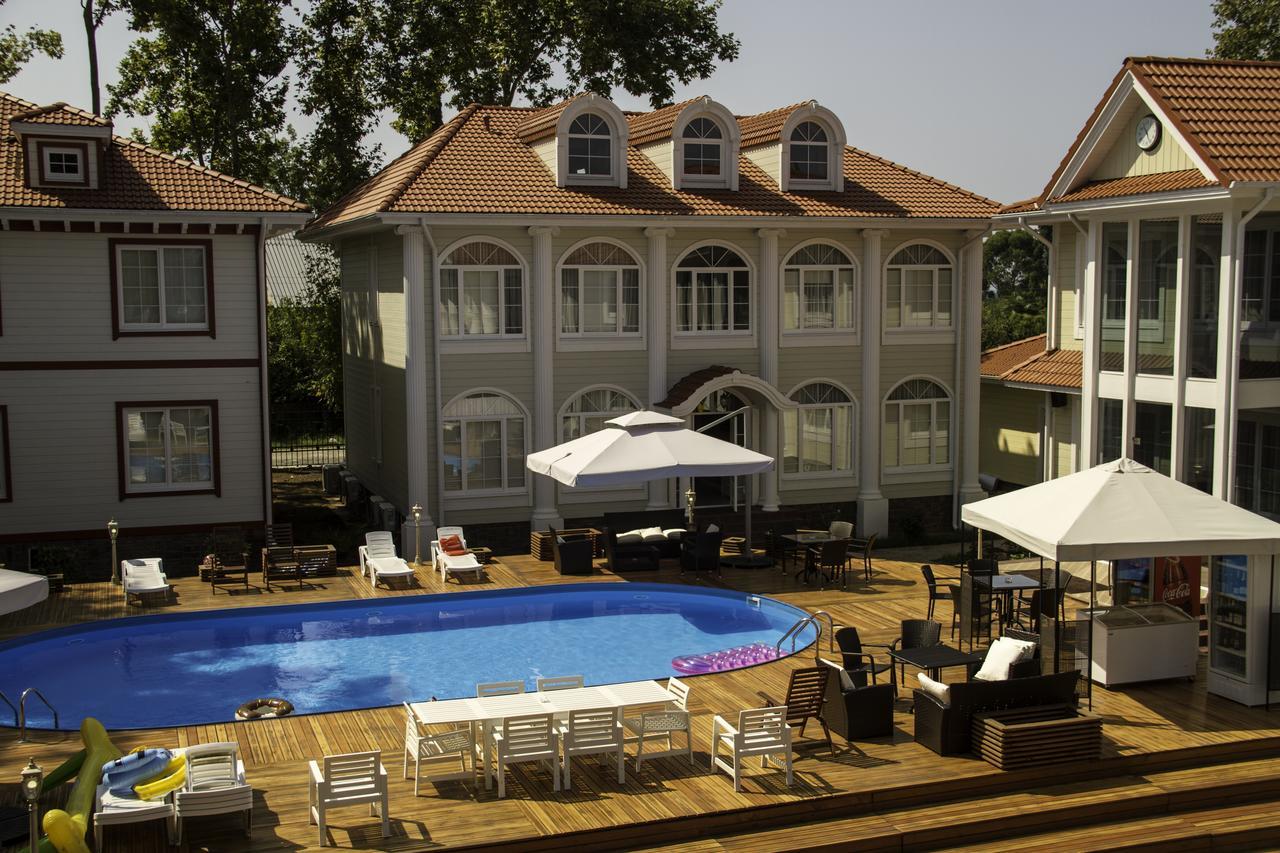 Hotel Maxx Gudauta Exterior photo